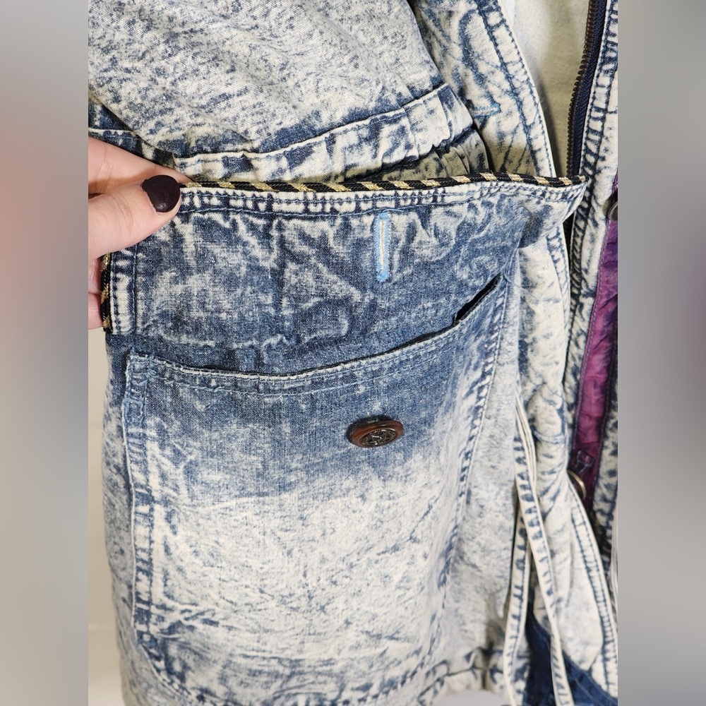 Rock Creek Acid Wash Denim Jacket Quilted Lining Purple/Floral Accents Size M - Picture 4 of 6